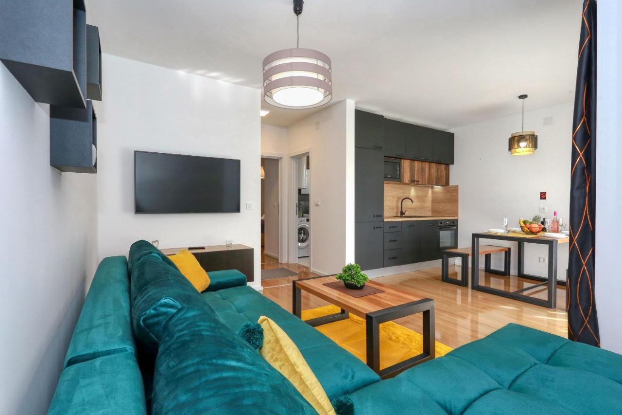 Luxury Apartments Hills Vir Exterior foto